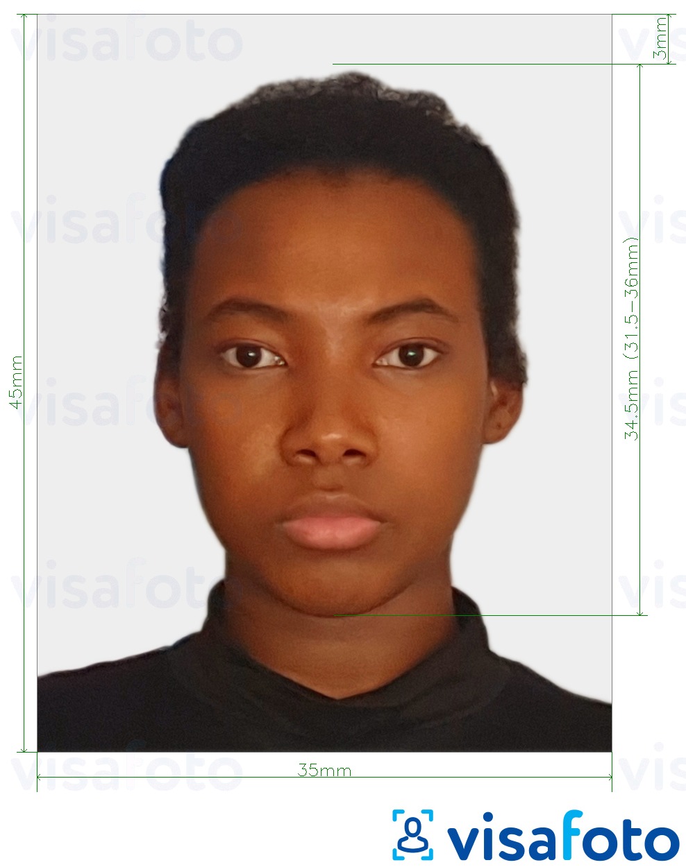 Exemplo de foto para São Petersburgo e Nevis passaporte foto 35x45 mm (1.77x1.38 